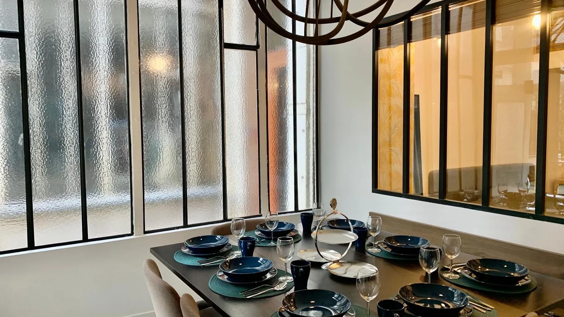 Charming Loft Style In Center Of Marais شقة باريس